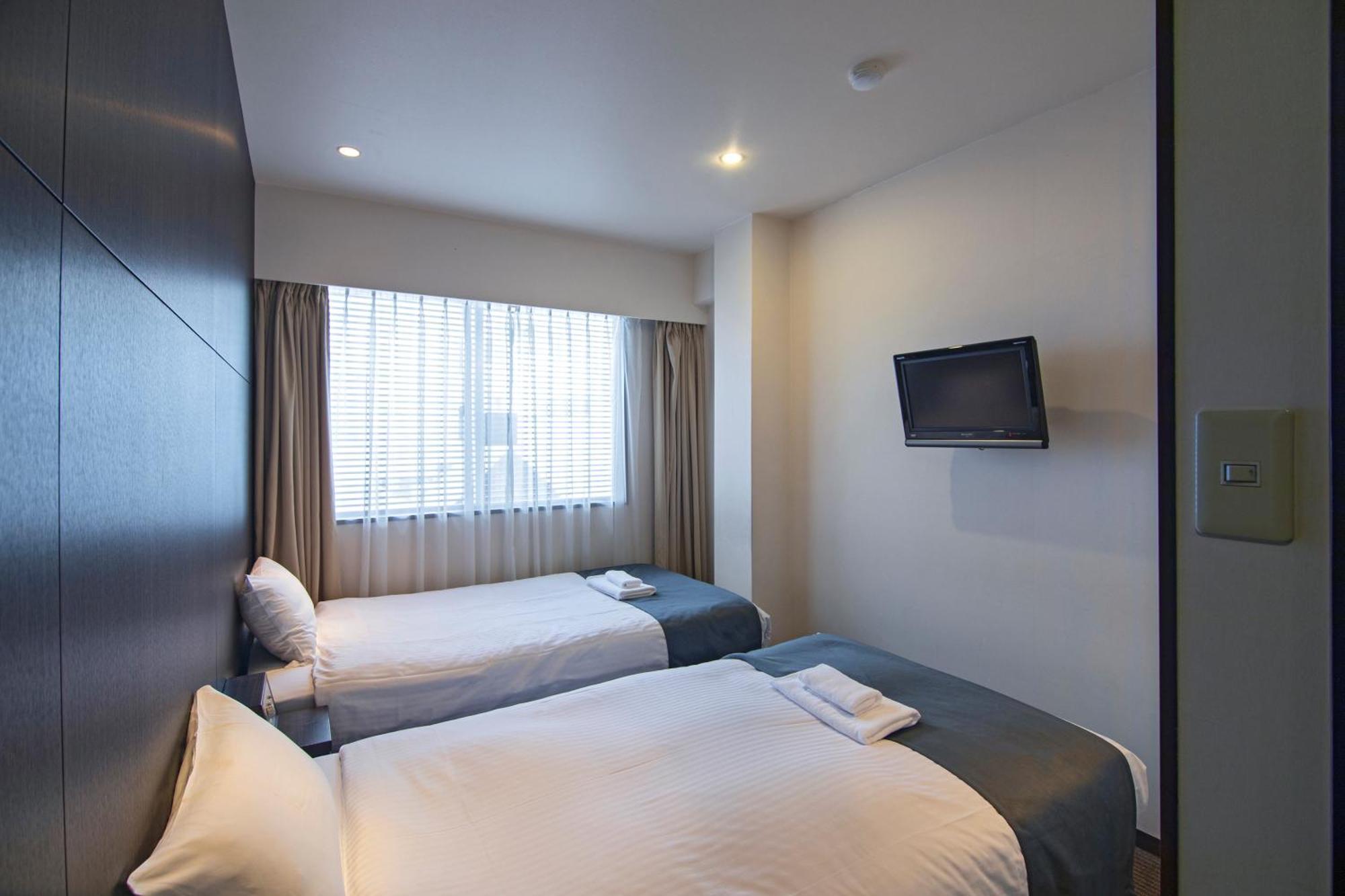 Wonz Hotel Self-Check-In Osaka Exterior photo