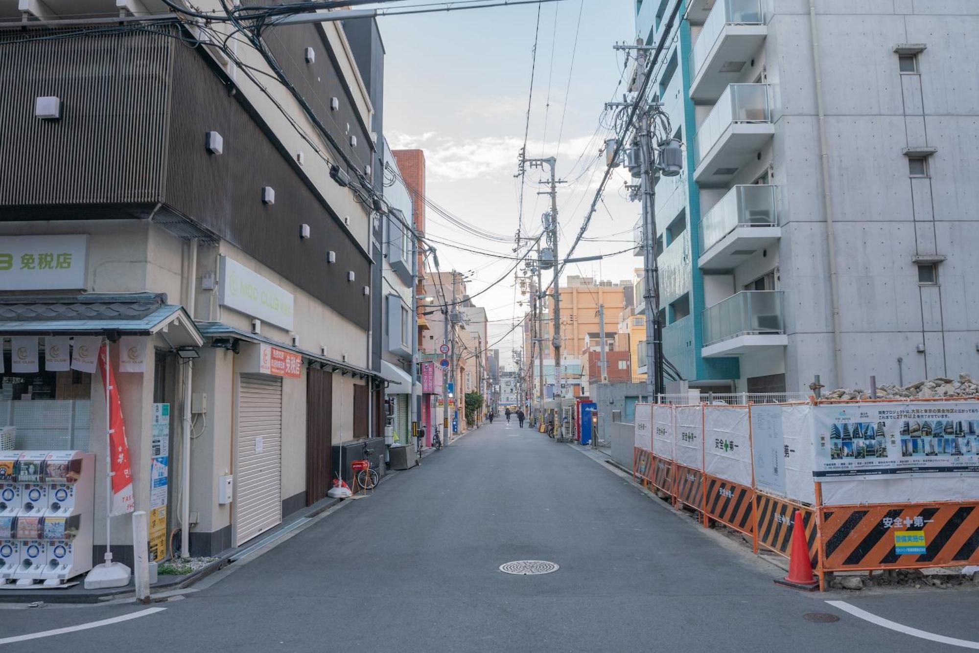 Wonz Hotel Self-Check-In Osaka Exterior photo