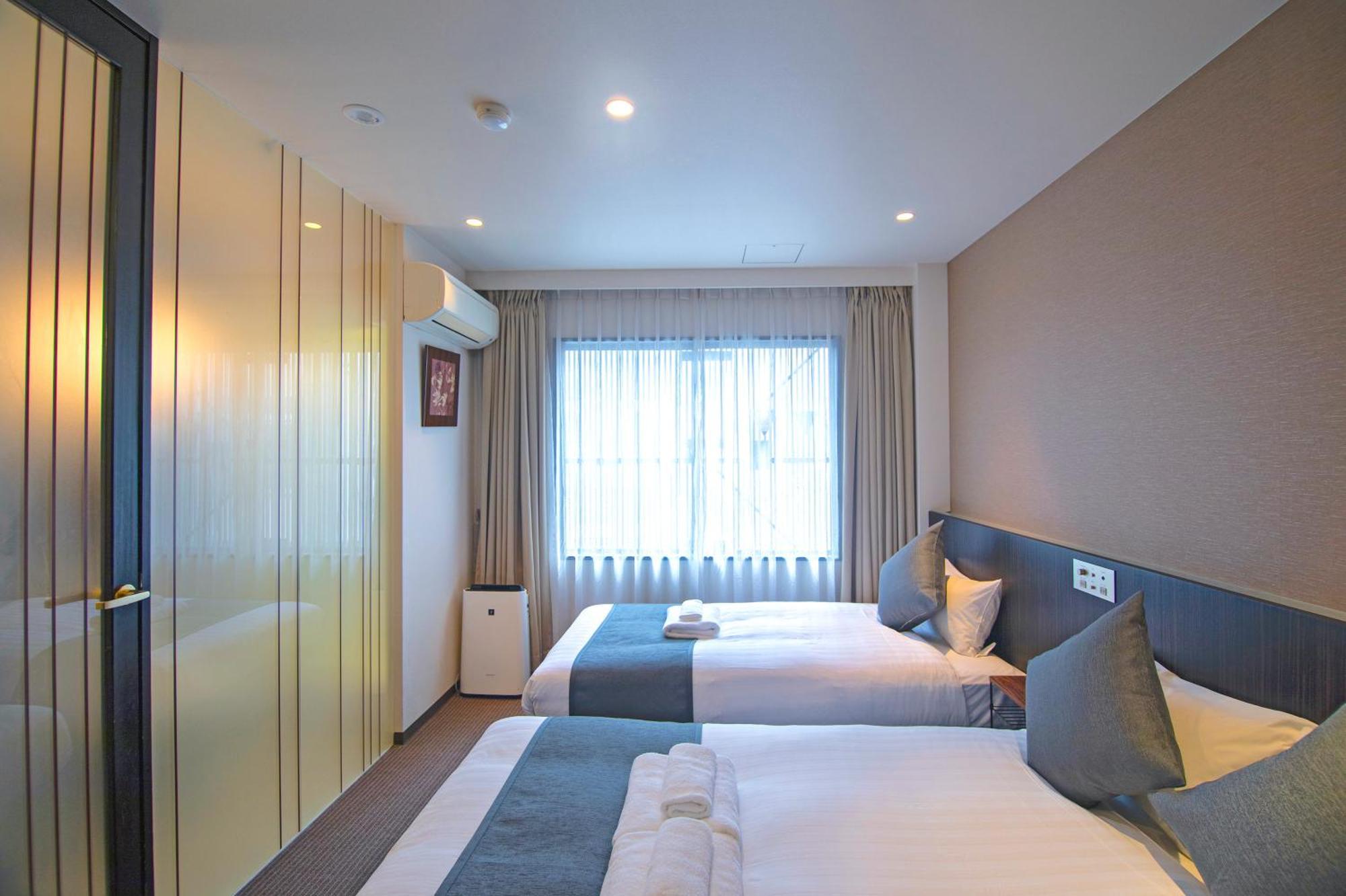 Wonz Hotel Self-Check-In Osaka Exterior photo