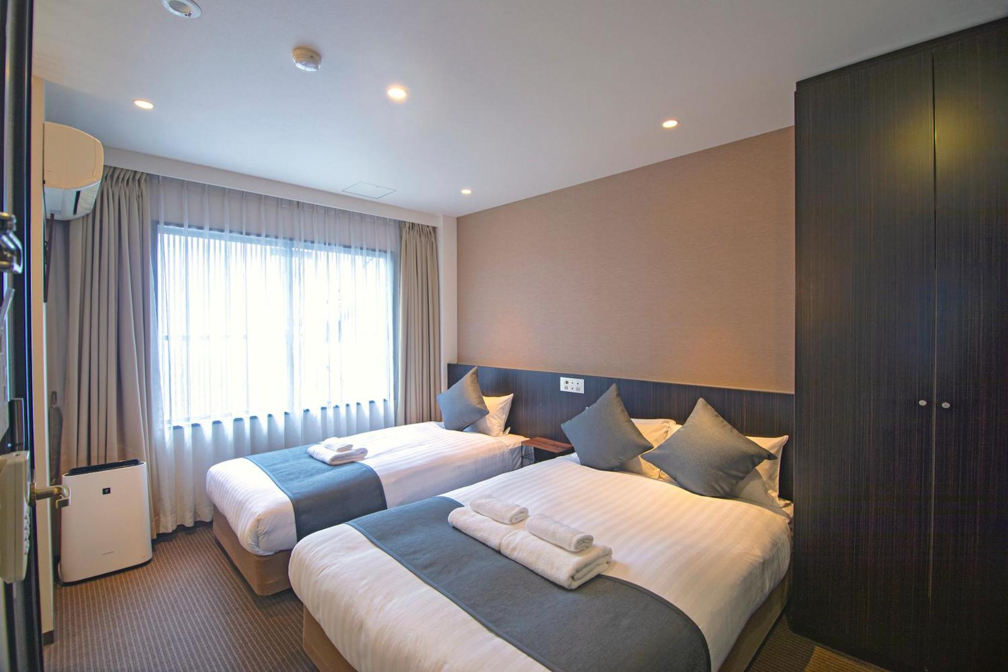 Wonz Hotel Self-Check-In Osaka Exterior photo