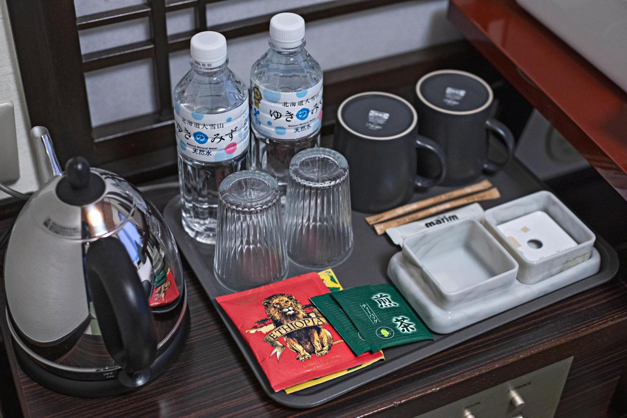 Wonz Hotel Self-Check-In Osaka Exterior photo